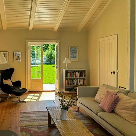 Σπίτι διακοπών Summer House With Sea View At Bolshavn *
