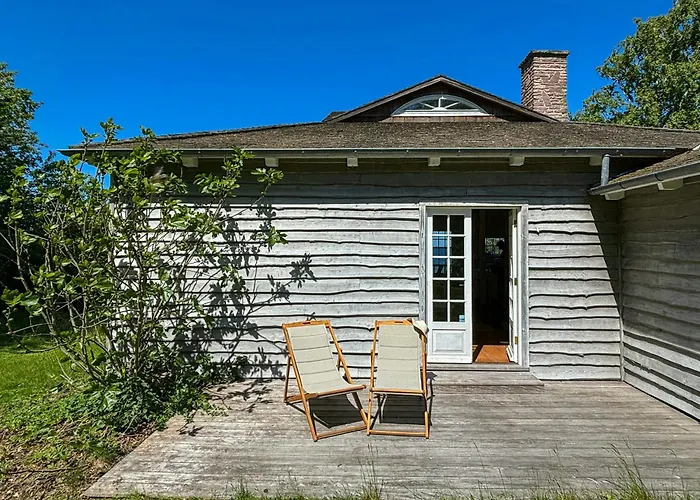 Summer House With Sea View At Bolshavn