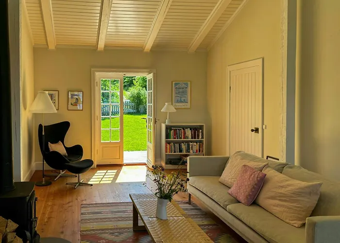 Σπίτι διακοπών Summer House With Sea View At Bolshavn *